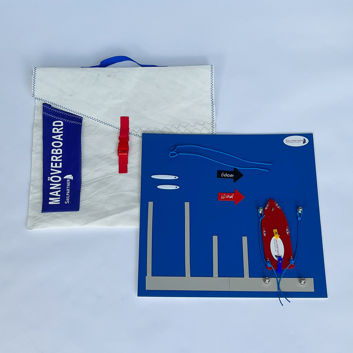 Hafenkino, Hafenmanöver, Segelyacht, Yacht, Segler, Skipper, Yacht TV, Hafenmanöver, Anlegemanöver, Anlegen, Hafenkino, Manöverboard, Tipps für Anfänger, Hafentraining, Skippertraining, Skipper-Training, Ablegen, Ablegemanöver, Tipps und Tricks, Anlegen am Steg, Segeln für Einsteiger, Segeln für Anfänger, Segel-Tutorials, Hafenmanöver-Training, Intensiv-Hafentraining, Analyse Hafenmanöver, Analyse Skipperfehler, Box, Einhand, Achterspring, Mittelspring, Vorspring, Achterleine, Hafen